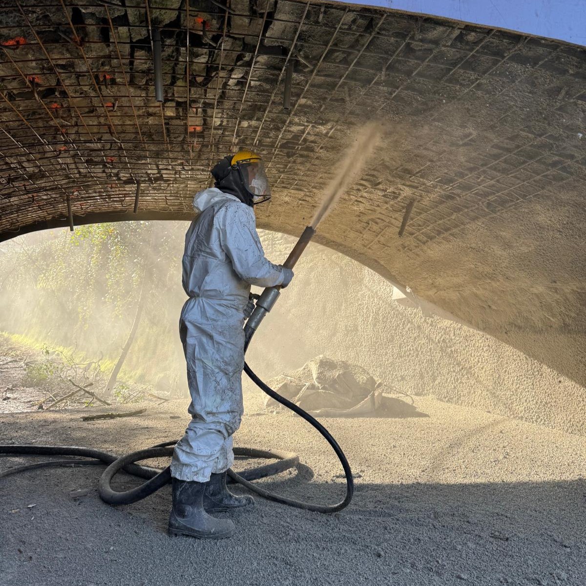 Additif pour bétons et mortiers de projection